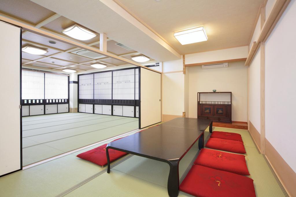 Hotel Chatelet Inn Kyoto Exterior photo