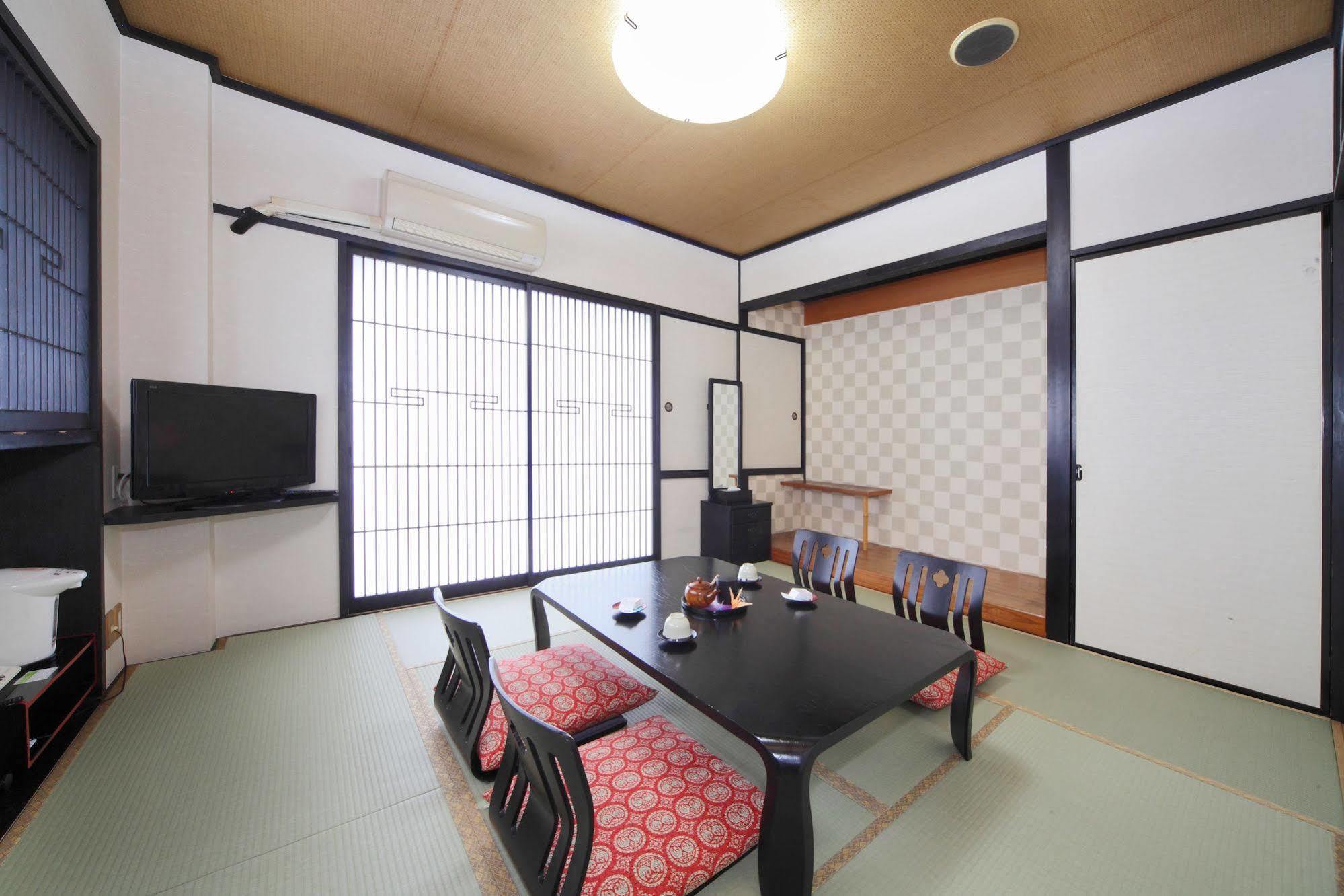 Hotel Chatelet Inn Kyoto Exterior photo